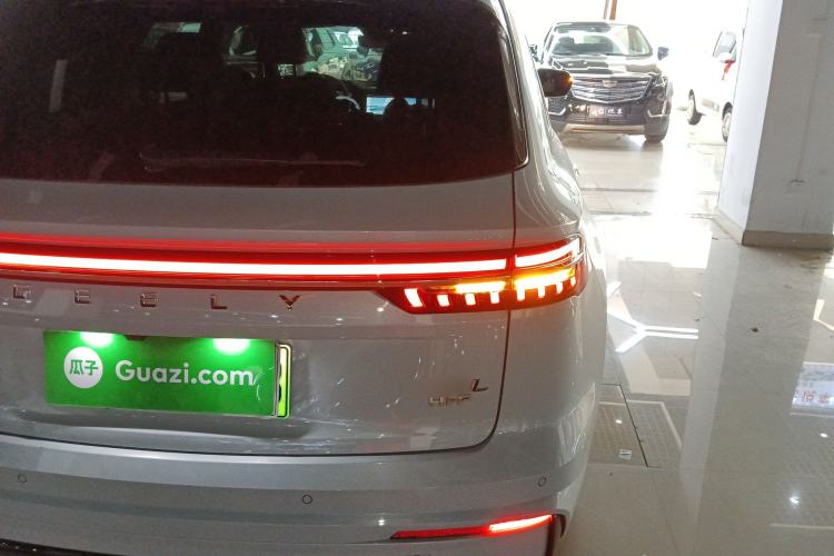 Used Geely Auto Monjaro L Extended Range Electric Version 2022 1.5T DHT Range-Extending Electric Flagship Edition Right Rear Taillight