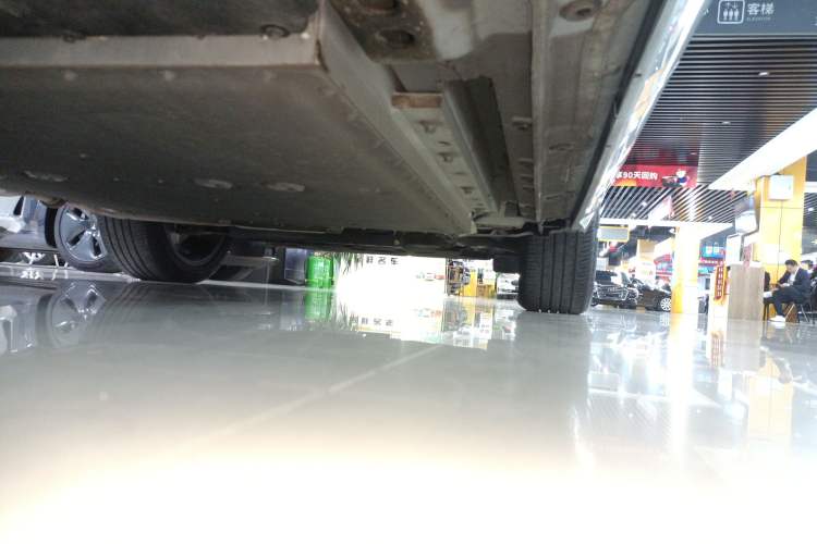 Used Geely Auto Monjaro L Extended Range Electric Version 2022 1.5T DHT Range-Extending Electric Supreme Edition Right Side Sill
