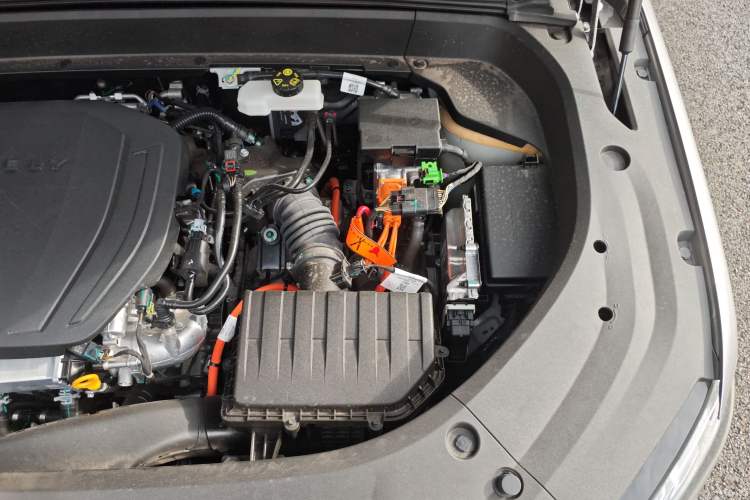 Used Geely Auto Monjaro L Intelligent Engine 2024 1.5T Galaxy Edition Engine Bay Left