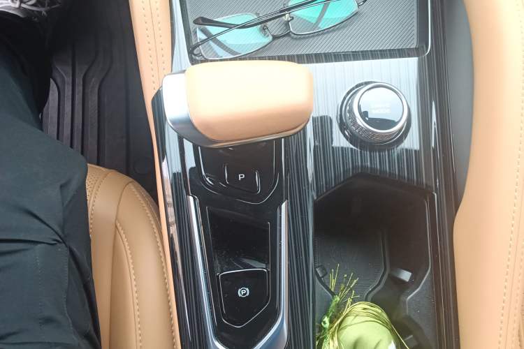 Used Geely Auto Monjaro L Intelligent Engine 2024 1.5T Tiangong Edition Gear Lever