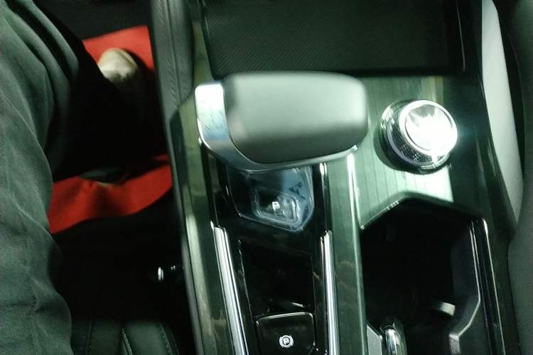Used Geely Auto Monjaro L Intelligent Engine 2024 1.5T Tiangong Edition Gear Lever
