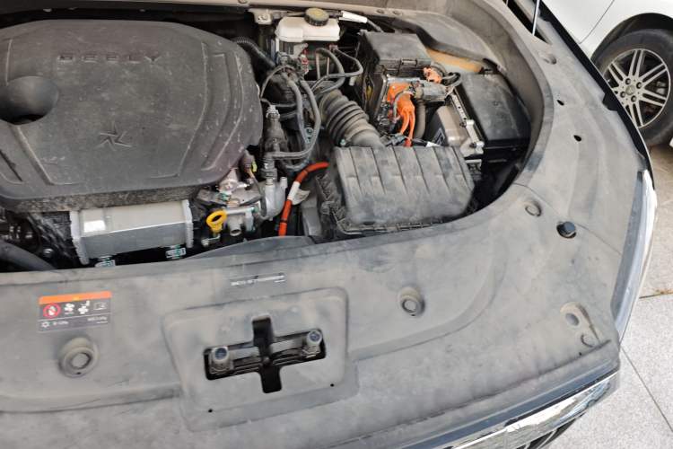 Used Geely Auto Monjaro L Intelligent Engine 2024 1.5T Galaxy Edition Engine Bay Left