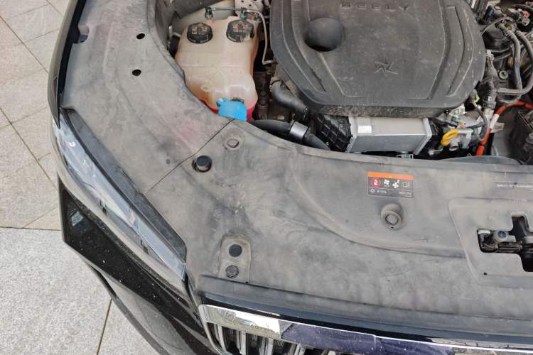 Used Geely Auto Monjaro L Intelligent Engine 2024 1.5T Galaxy Edition Engine Bay Right