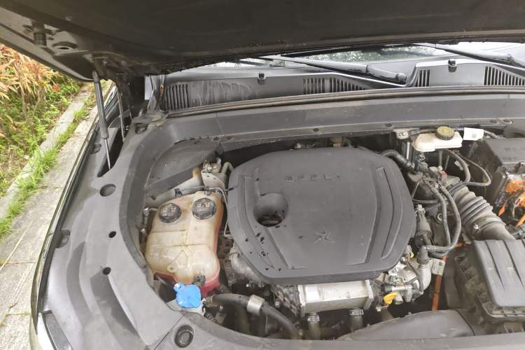 Used Geely Auto Monjaro L Intelligent Engine 2024 1.5T Tiangong Edition Engine Bay Right