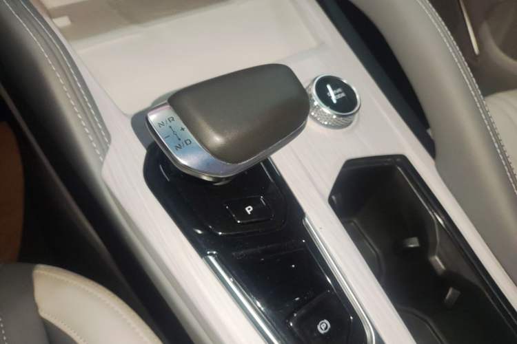 Used Geely Auto Monjaro L Intelligent Engine 2024 1.5T Tiangong Edition Gear Lever