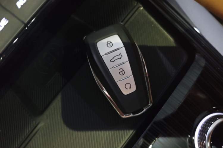 Used Geely Auto Monjaro L Intelligent Engine 2024 1.5T Tiangong Edition Interior 1