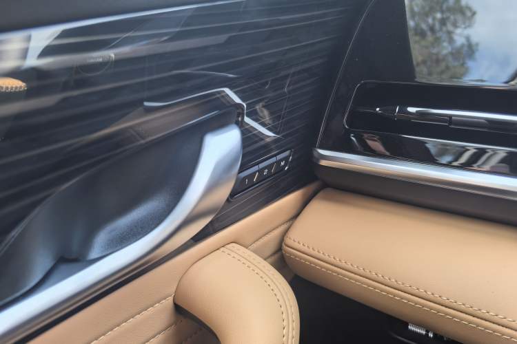 Used Geely Auto Monjaro L Intelligent Engine 2024 1.5T Tiangong Edition Interior 8