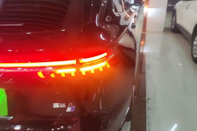 Used Geely Auto Monjaro L Intelligent Engine 2024 1.5T Tiangong Edition Right Rear Taillight