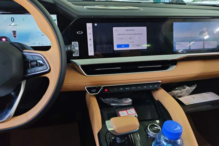 Used Geely Auto Monjaro L Intelligent Engine 2024 1.5T Tiangong Edition Audio And AC Panel