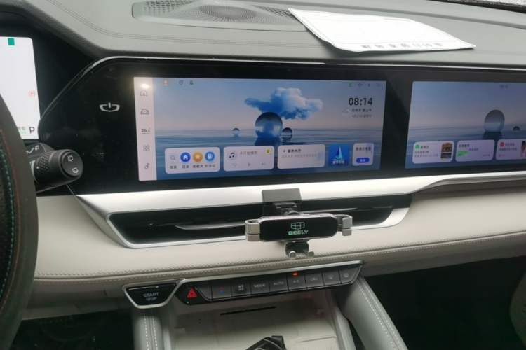 Used Geely Auto Monjaro L Intelligent Engine 2024 1.5T Tiangong Edition Audio And AC Panel