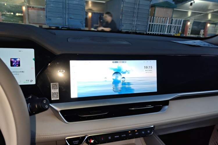 Used Geely Auto Monjaro L Intelligent Engine 2024 1.5T Tiangong Edition Audio And AC Panel