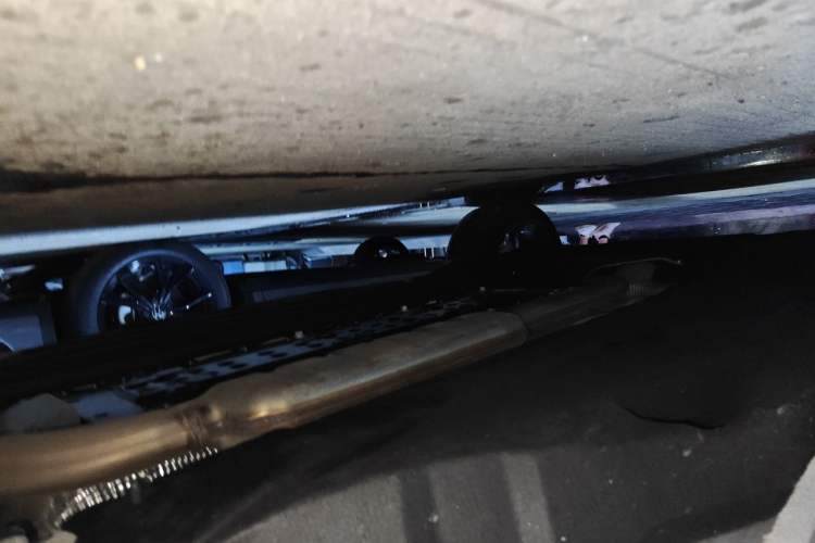 Used Geely Auto Monjaro L Intelligent Engine 2024 1.5T Tiangong Edition Chassis Front Right