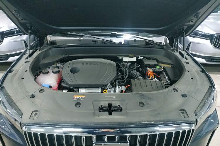 Used Geely Auto Monjaro L Intelligent Engine 2024 1.5T Tiangong Edition Engine Bay