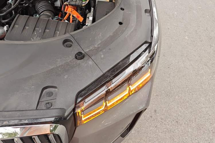Used Geely Auto Monjaro L Intelligent Engine 2024 1.5T Tiangong Edition Engine Bay Left