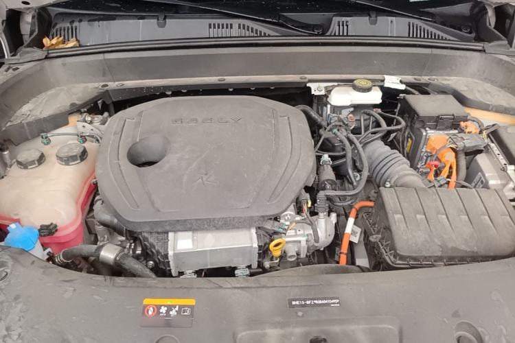 Used Geely Auto Monjaro L Intelligent Engine 2024 1.5T Tiangong Edition Engine Bay