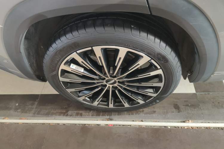 Used Geely Auto Monjaro L Intelligent Engine 2024 1.5T Tiangong Edition Exterior 3