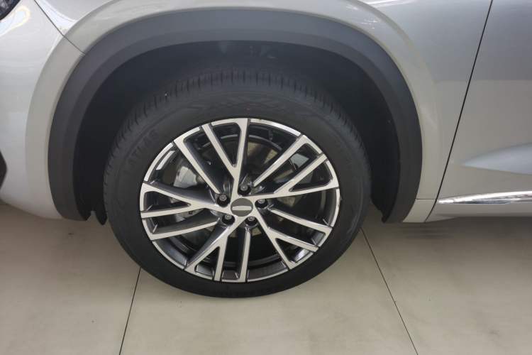 Used Geely Auto Monjaro L Intelligent Engine 2024 1.5T Nebula Edition Exterior 5