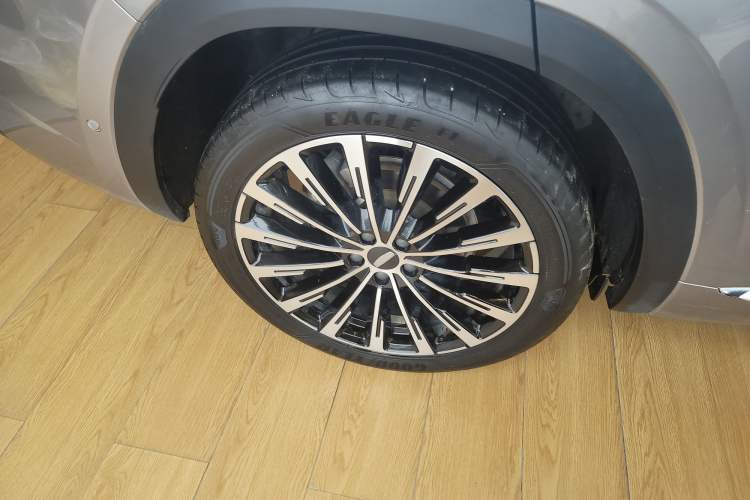 Used Geely Auto Monjaro L Intelligent Engine 2024 1.5T Tiangong Edition Exterior 5