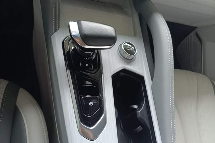 Used Geely Auto Monjaro L Intelligent Engine 2024 1.5T Tiangong Edition Gear Lever