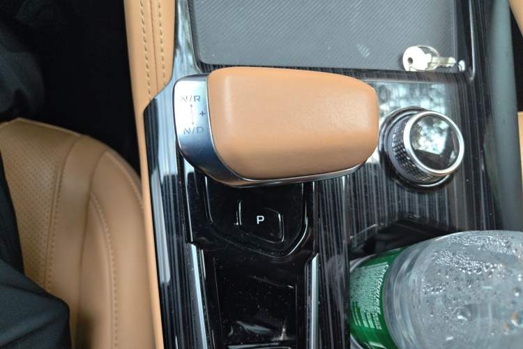 Used Geely Auto Monjaro L Intelligent Engine 2024 1.5T Tiangong Edition Gear Lever