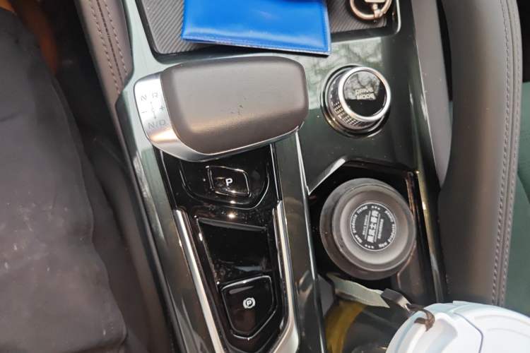 Used Geely Auto Monjaro L Intelligent Engine 2024 1.5T Tiangong Edition Gear Lever
