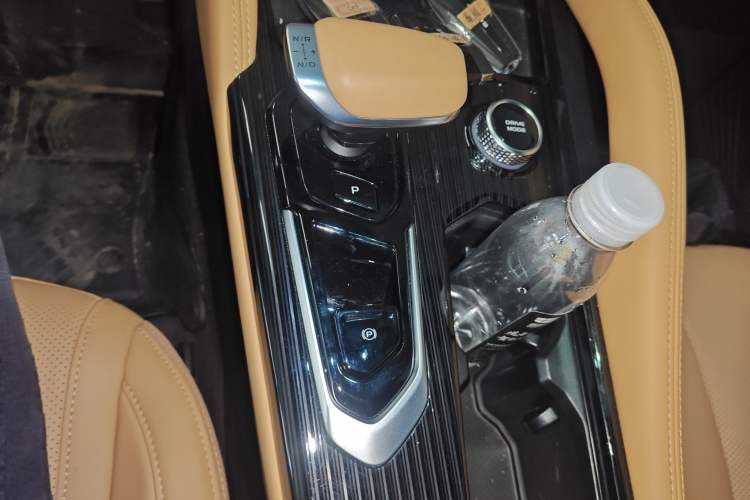 Used Geely Auto Monjaro L Intelligent Engine 2024 1.5T Tiangong Edition Gear Lever