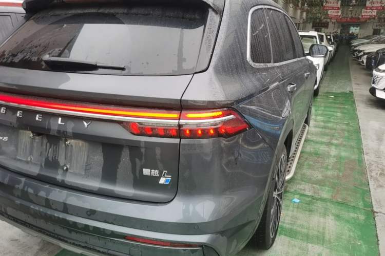 Used Geely Auto Monjaro L Intelligent Engine 2024 1.5T Tiangong Edition Right Rear Taillight