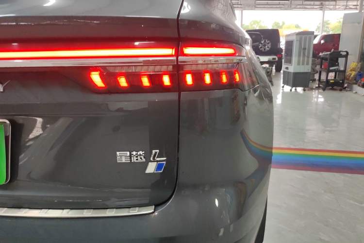 Used Geely Auto Monjaro L Intelligent Engine 2024 1.5T Galaxy Edition Right Rear Taillight