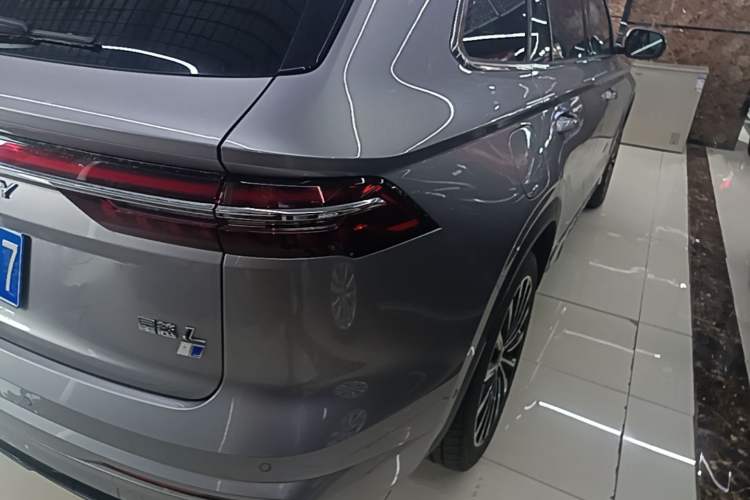 Used Geely Auto Monjaro L Intelligent Engine 2024 1.5T Tiangong Edition Right Rear Taillight