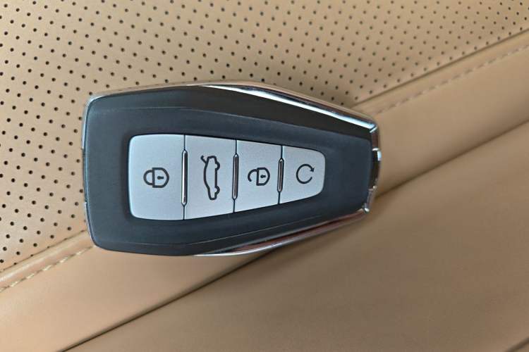 Used Geely Auto Monjaro L Intelligent Engine 2024 1.5T Tiangong Edition Vehicle Key