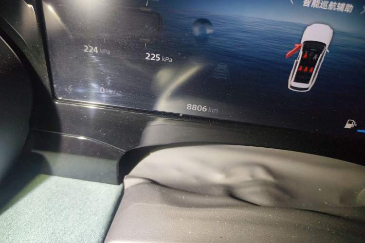 Used Geely Auto Monjaro L Intelligent Engine 2024 1.5T Tiangong Edition Odometer Close Up