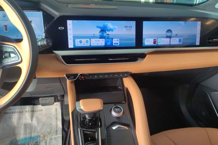 Used Geely Auto Monjaro L Intelligent Engine 2024 1.5T Tiangong Edition Audio And AC Panel