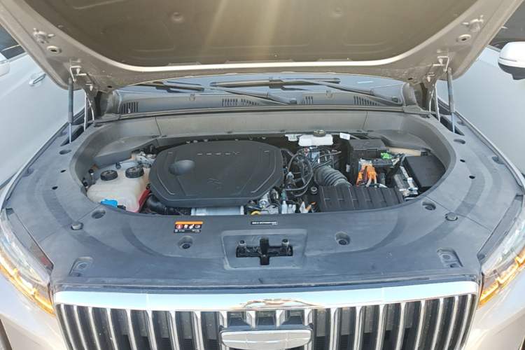 Used Geely Auto Monjaro L Intelligent Engine 2024 1.5T Tiangong Edition Engine Bay