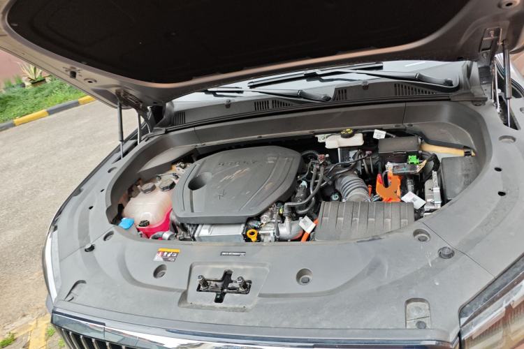 Used Geely Auto Monjaro L Intelligent Engine 2024 1.5T Galaxy Edition Engine Bay