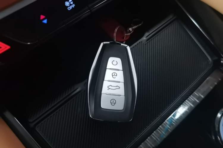 Used Geely Auto Monjaro L Intelligent Engine 2024 1.5T Tiangong Edition Interior 1