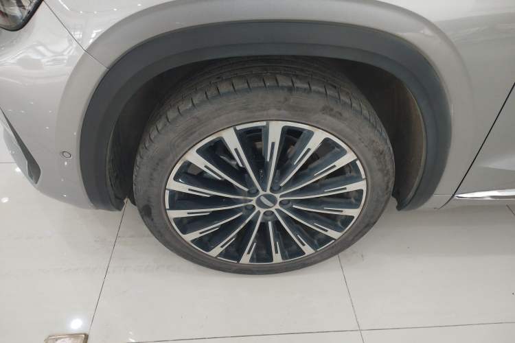 Used Geely Auto Monjaro L Intelligent Engine 2024 1.5T Tiangong Edition Left Front Wheel Hub