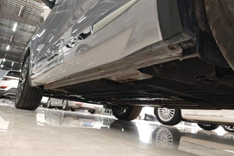 Used Geely Auto Monjaro L Intelligent Engine 2024 1.5T Tiangong Edition Left Side Sill