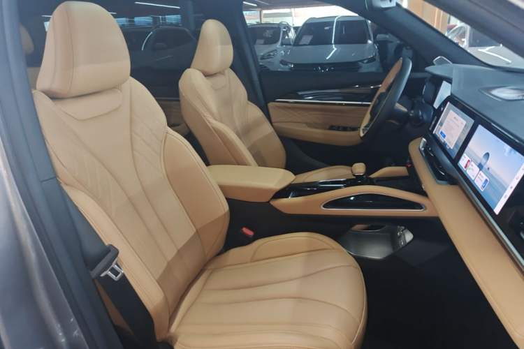 Used Geely Auto Monjaro L Intelligent Engine 2024 1.5T Tiangong Edition Right Front Seat