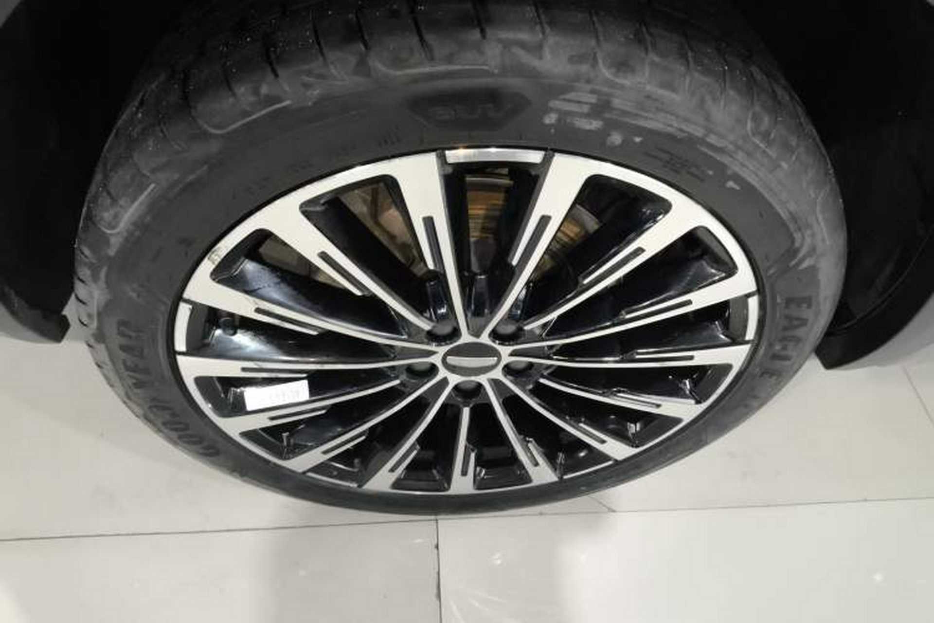 Used Geely Auto Monjaro L Intelligent Engine 2024 1.5T Tiangong Edition Right Rear Wheel Hub