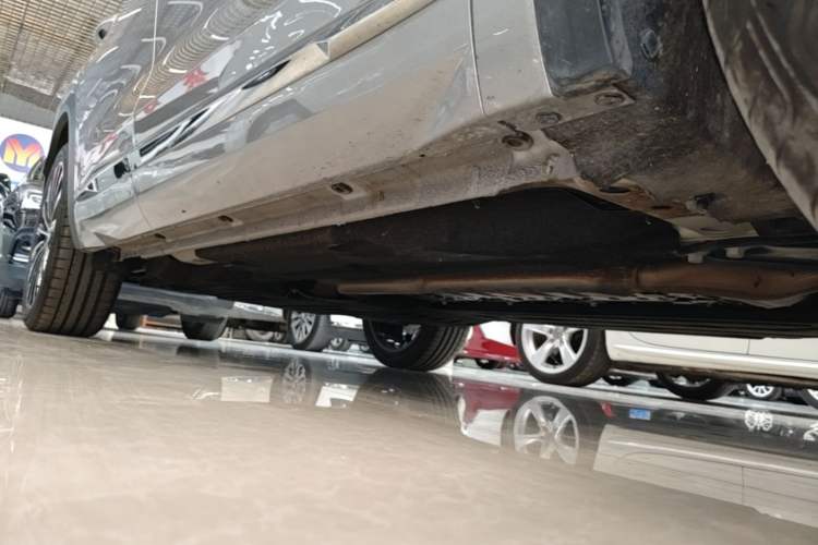 Used Geely Auto Monjaro L Intelligent Engine 2024 1.5T Tiangong Edition Right Side Sill