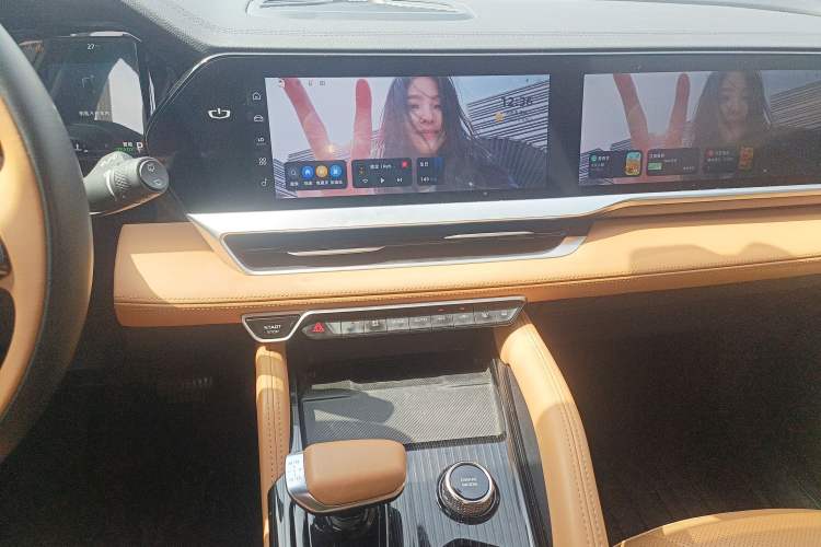 Used Geely Auto Monjaro L Intelligent Engine 2024 1.5T Galaxy Edition Audio And AC Panel