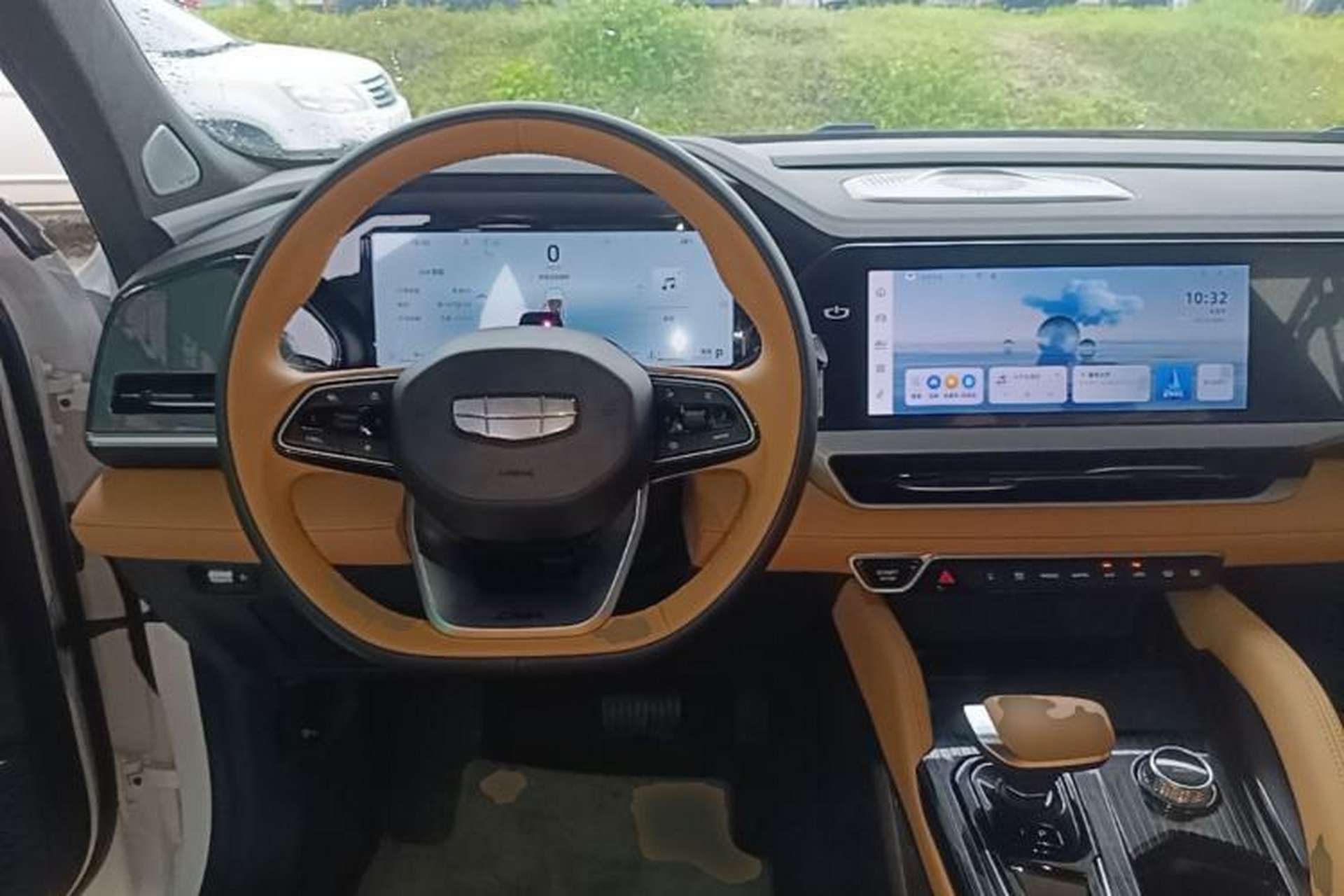 Used Geely Auto Monjaro L Intelligent Engine 2024 1.5T Tiangong Edition Center Console