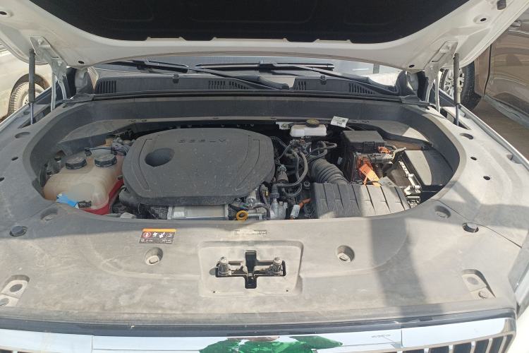 Used Geely Auto Monjaro L Intelligent Engine 2024 1.5T Galaxy Edition Engine Bay