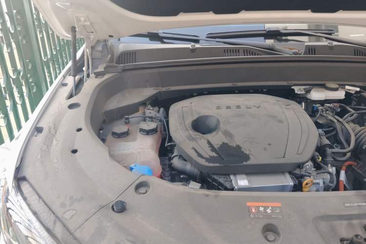 Used Geely Auto Monjaro L Intelligent Engine 2024 1.5T Tiangong Edition Engine Bay Right