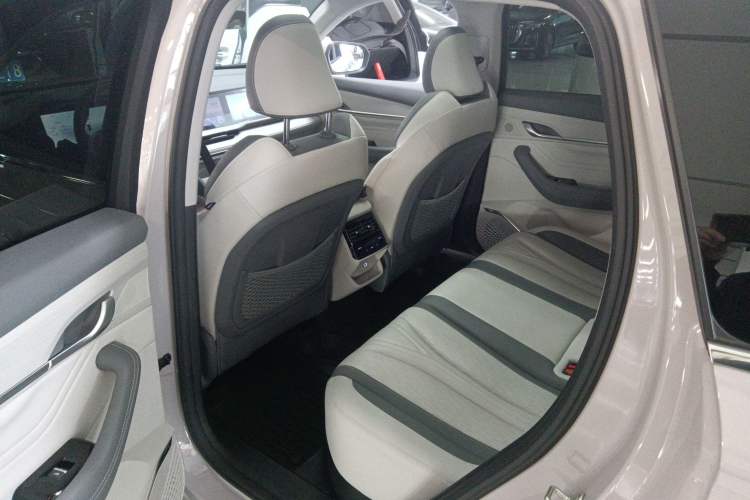 Used Geely Auto Monjaro L Intelligent Engine 2024 1.5T Tiangong Edition Left Rear Seat