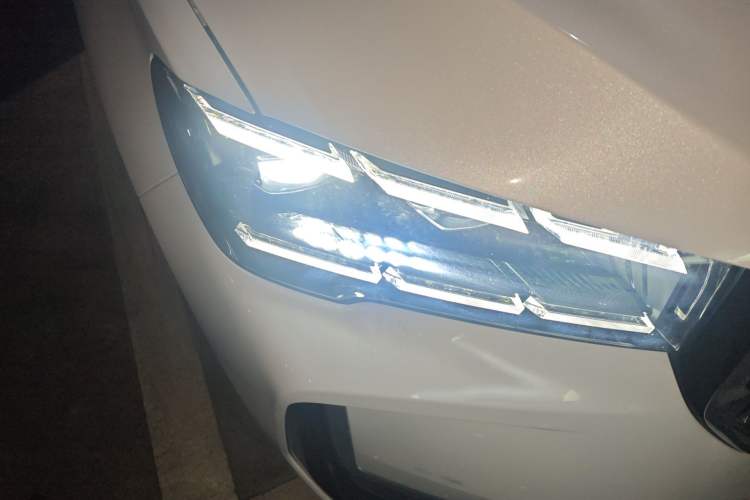 Used Geely Auto Monjaro L Intelligent Engine 2024 1.5T Tiangong Edition Right Front Headlight