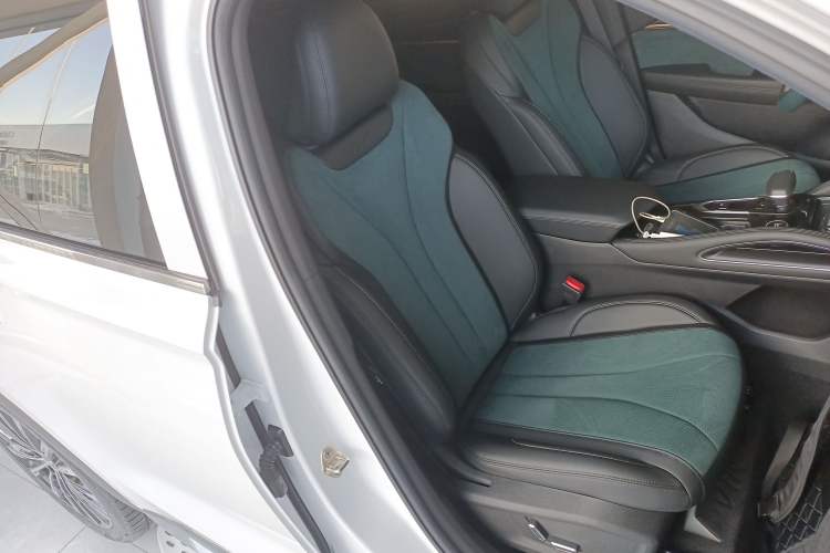 Used Geely Auto Monjaro L Intelligent Engine 2024 1.5T Tiangong Edition Right Front Seat