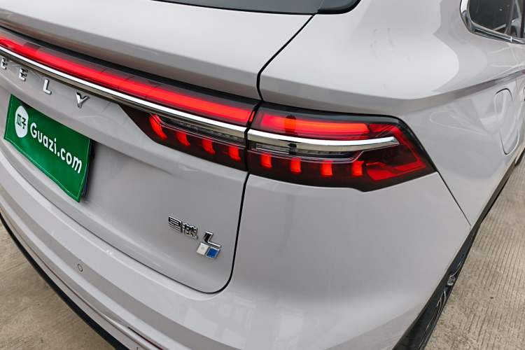 Used Geely Auto Monjaro L Intelligent Engine 2024 1.5T Tiangong Edition Right Rear Taillight