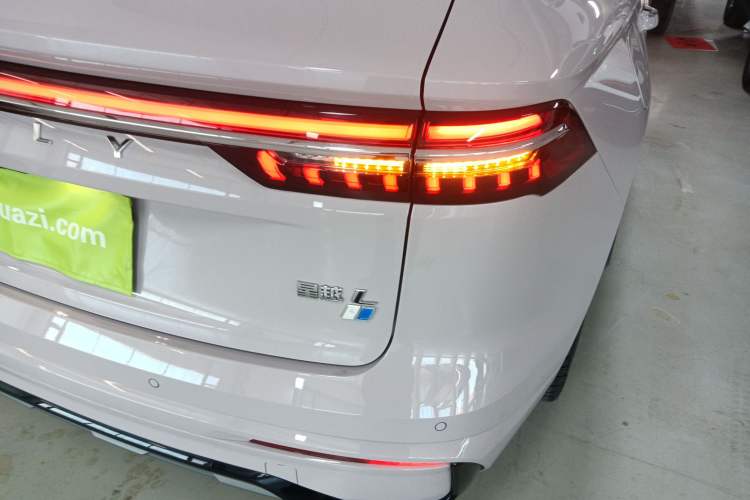 Used Geely Auto Monjaro L Intelligent Engine 2024 1.5T Tiangong Edition Right Rear Taillight
