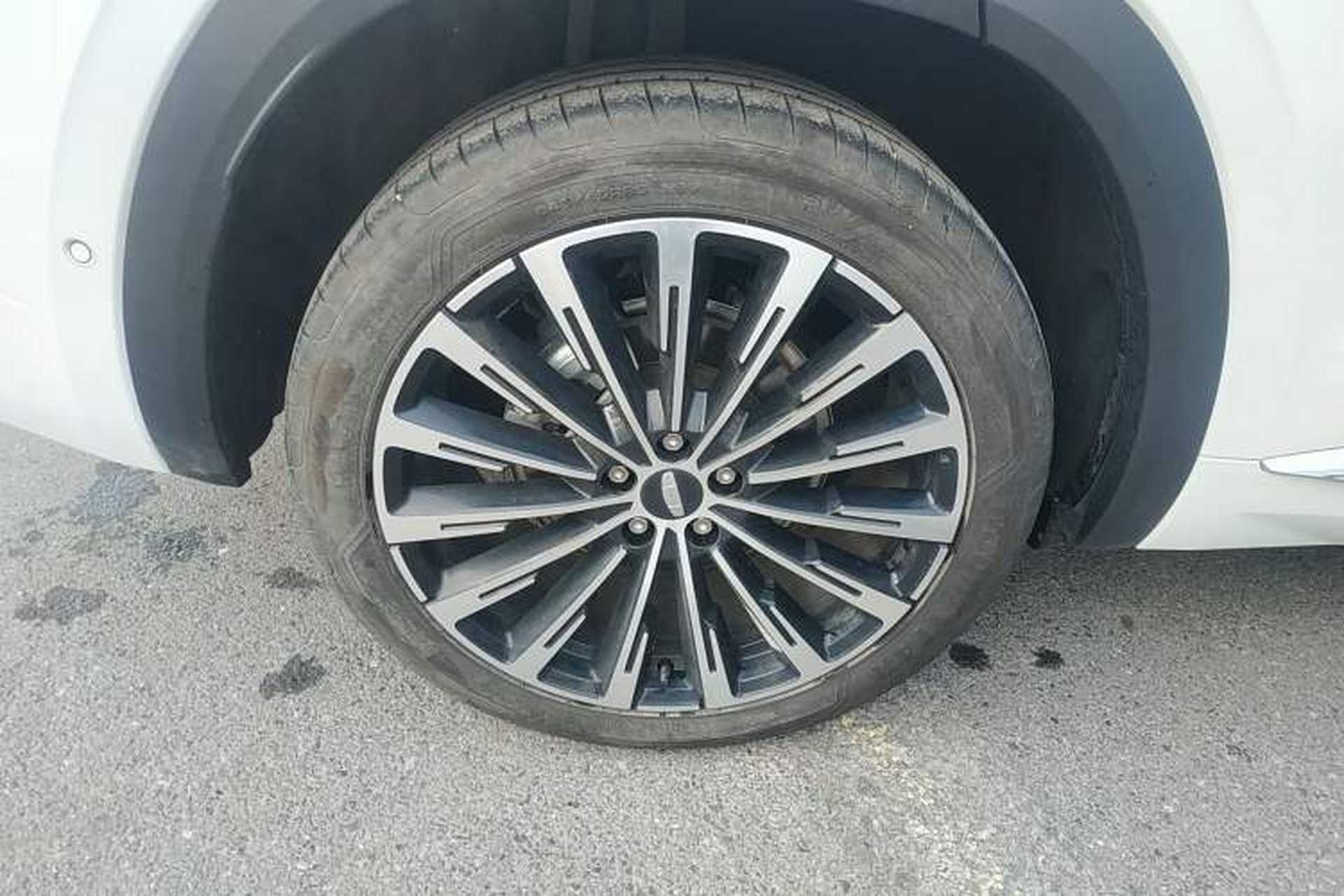 Used Geely Auto Monjaro L Intelligent Engine 2024 1.5T Tiangong Edition Right Rear Wheel Hub